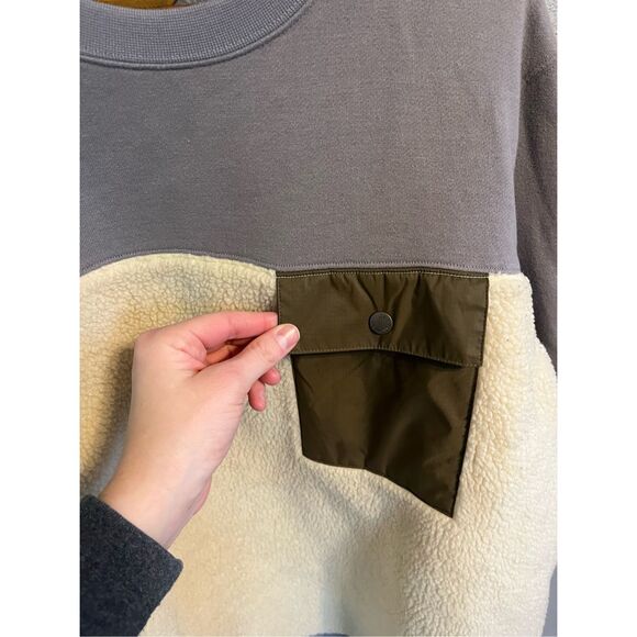 L.L. Bean Men's Signature Sherpa Sweatshirt, Crewneck Size XL Slim Fit - Picture 3 of 5